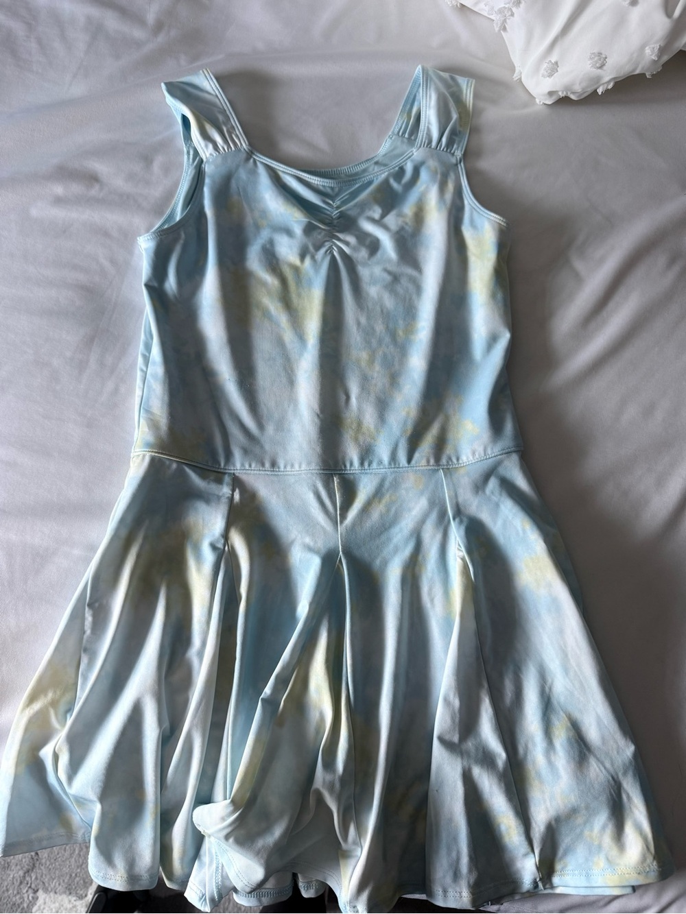 Soft light blue and yellow Abercrombie athletic dress